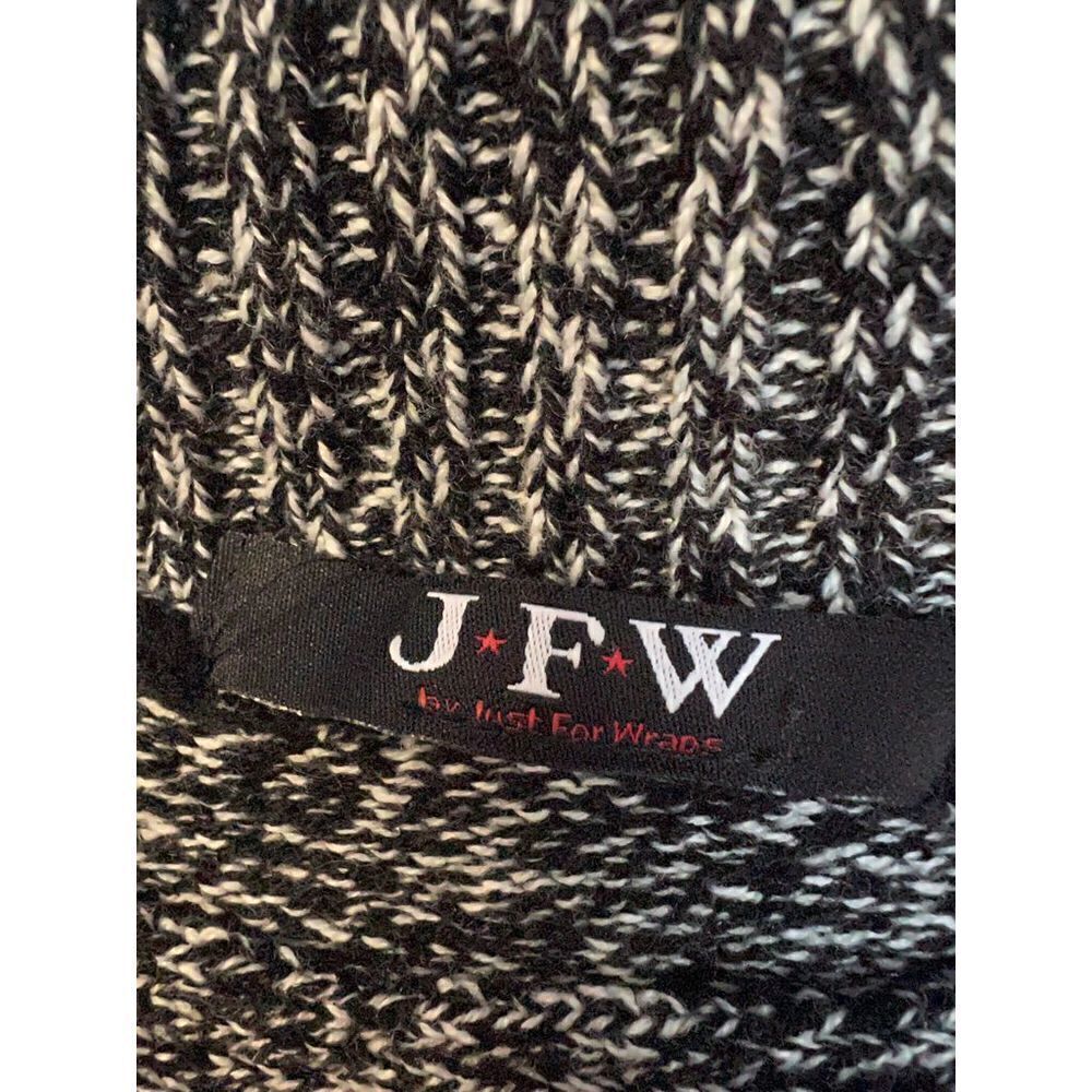 Just For Wraps  - Picture 3 of 4